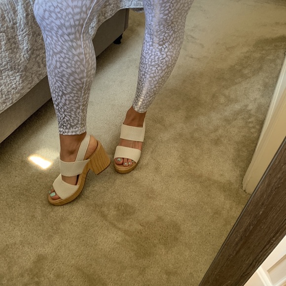 Brand new in the box chunky heels - Picture 6 of 12